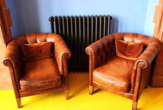 Kožená sedačka – jak na její výběr
