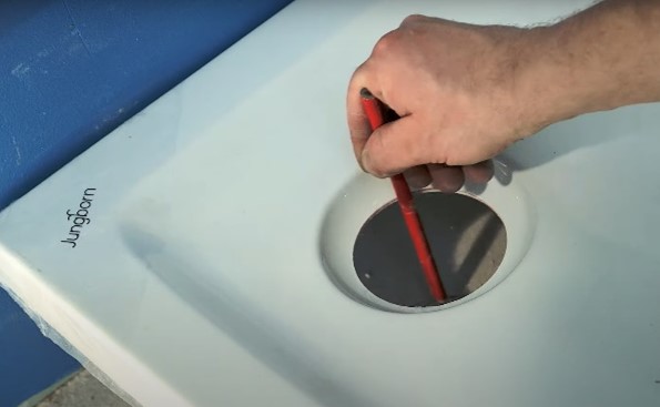 montáž sprchové vany